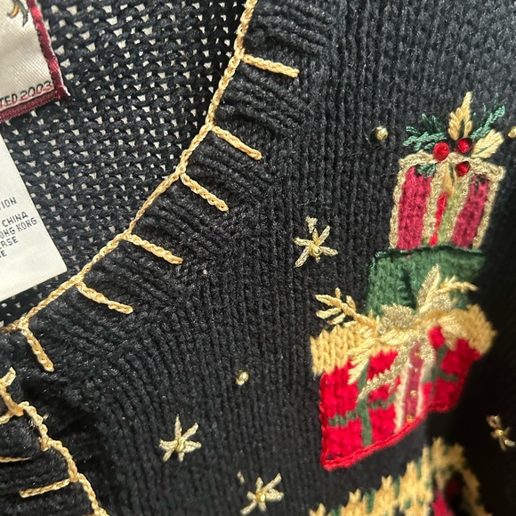 Vintage Tiara beaded Black and Gold Christmas Holiday Cardigan Sz L - Picture 14 of 16